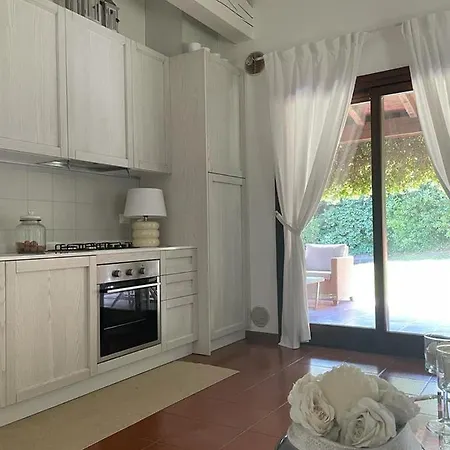 Garda Golf Country Chic Apartamento *